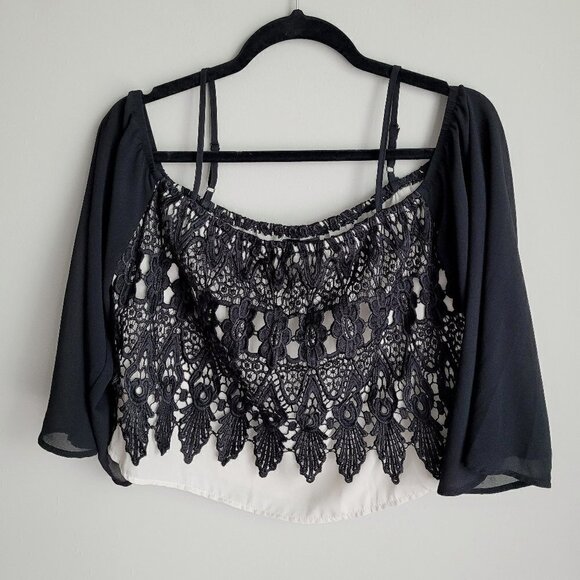 Jealous Tomato Black Crochet Lace Off Shoulders Flare Sleeve Boho Crop Top - Picture 1 of 6